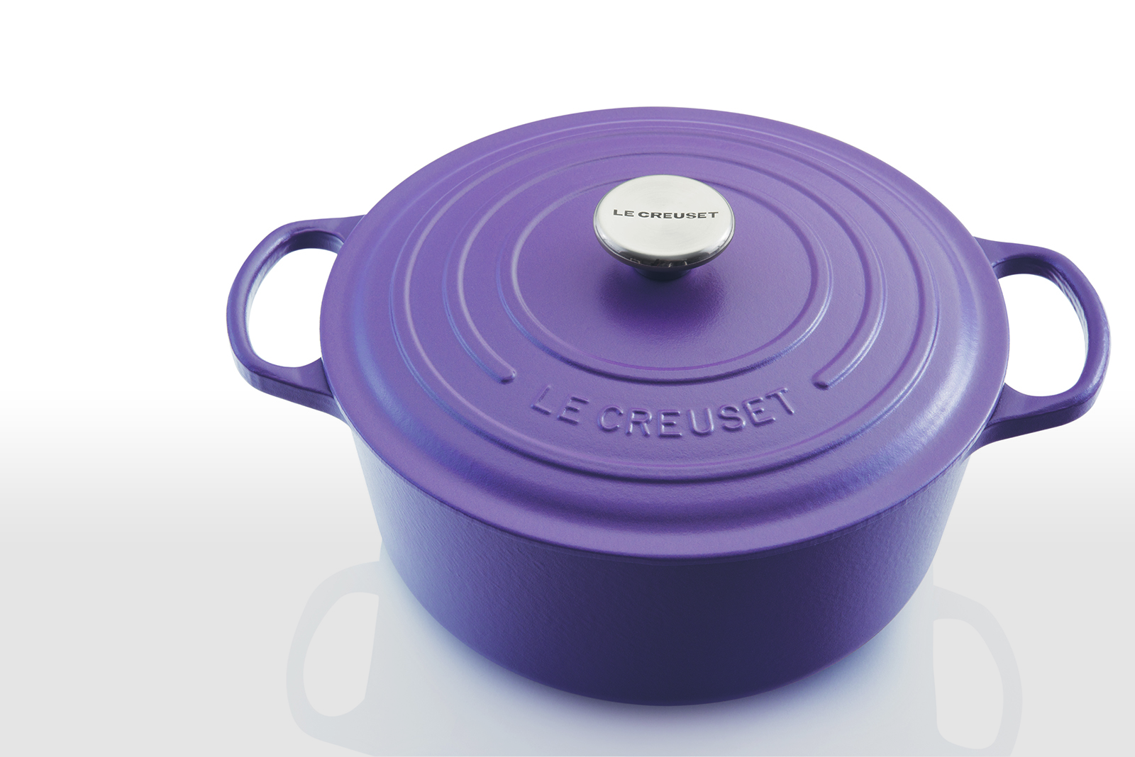 Le Creuset Expands Matte Collection With The Introduction of Amethyst