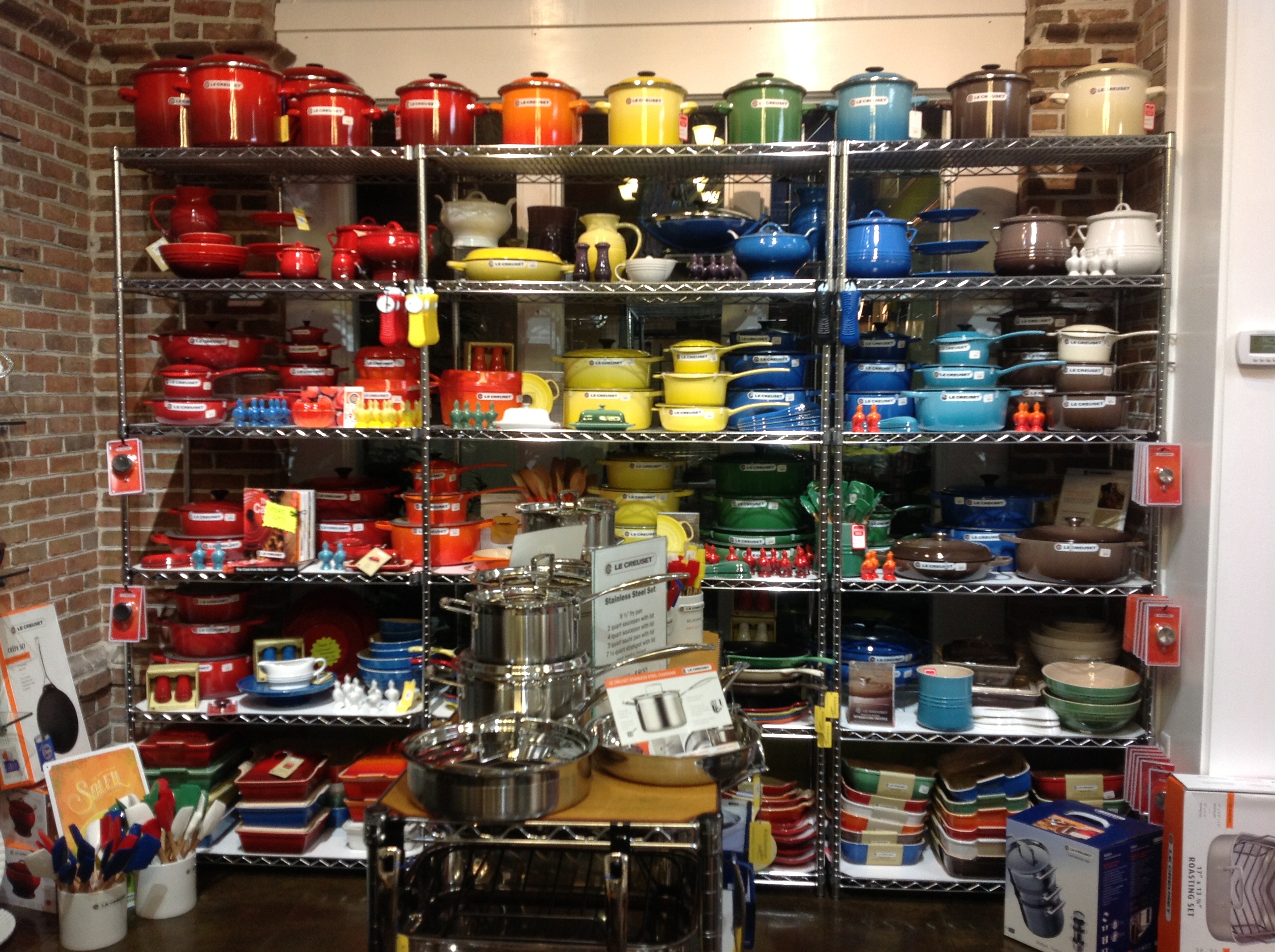 Le Creuset - Shop By Brand - Cleaning & Storage Equipment - Home