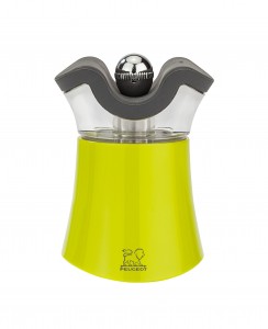 30889_Pep's Green_salt shaker and pepper mill 2 in 1