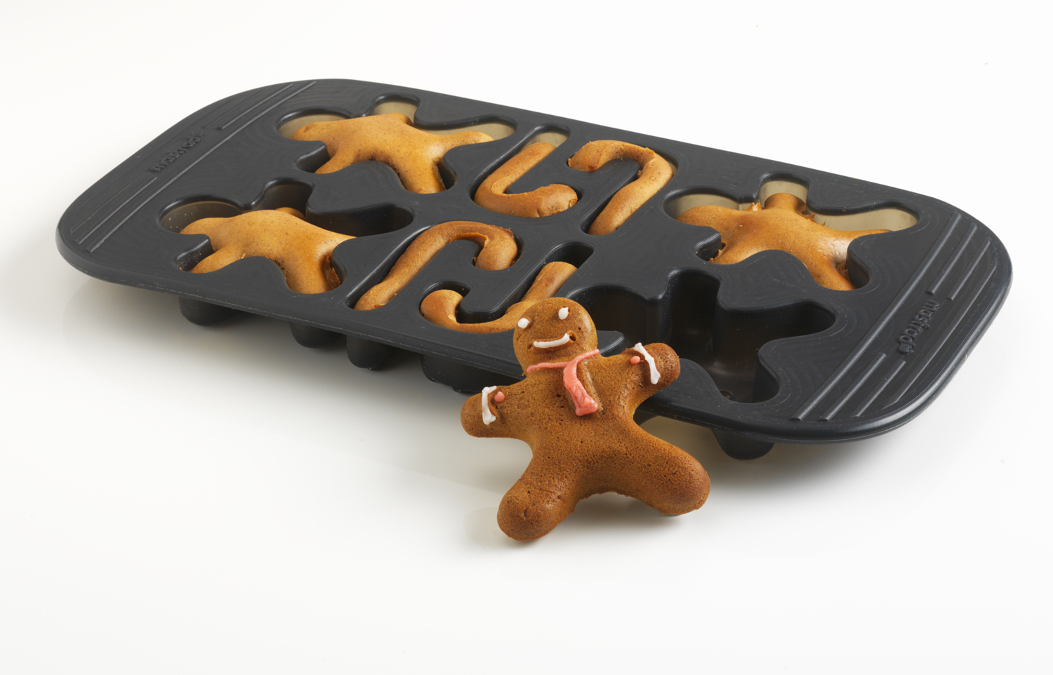 Holiday Baking with Everyday Bakeware - Kitchenware News