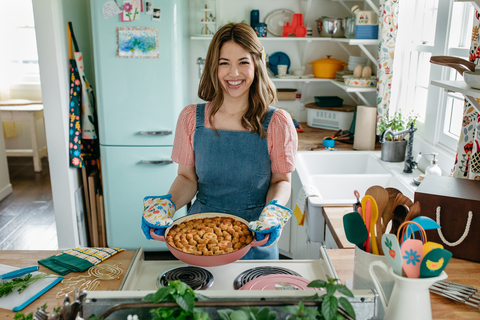 https://www.kitchenwarenews.com/wp-content/uploads/2022/07/girl-meets-farm-by-molly-yeh-36.jpg